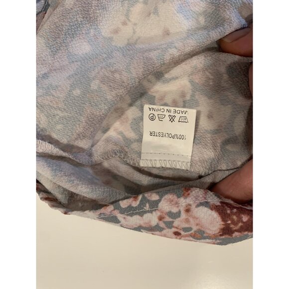 (F-188)Womens Floral Blouse Short Sleeve V-Neck Lightweight Polyester Casual Top - Picture 7 of 9